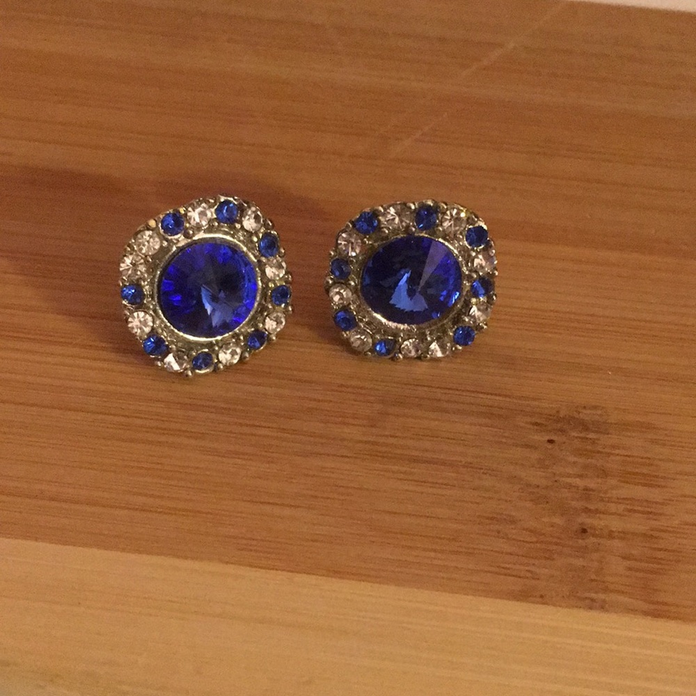 Costume earrings